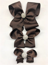 Load image into Gallery viewer, Très Chic Bow Barrettes - Chocolate